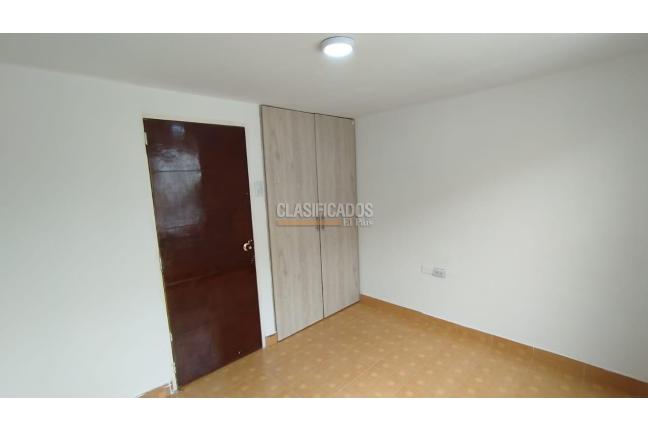 Casas, Alquiler, Palmeras del Norte - $1.800.000