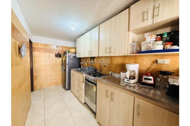 Casas, Venta, Ciudad Capri - $550.000.000