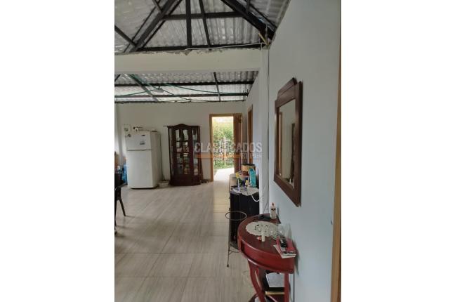 Fincas y Casas Campestres, Venta, Calima (Darién) - $400.000.000