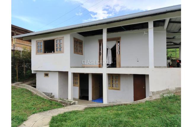 Fincas y Casas Campestres, Venta, Calima (Darién) - $400.000.000