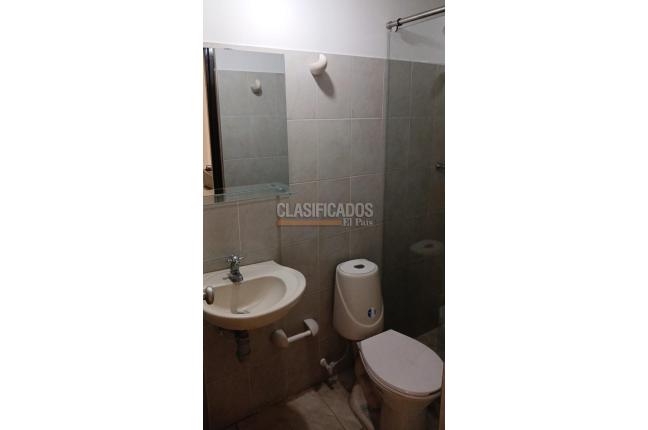 Apartaestudios, Alquiler, Champagñat - $1.800.000