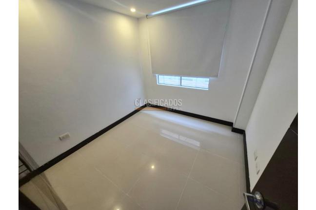 Apartamentos, Alquiler, Cristales - $3.800.000