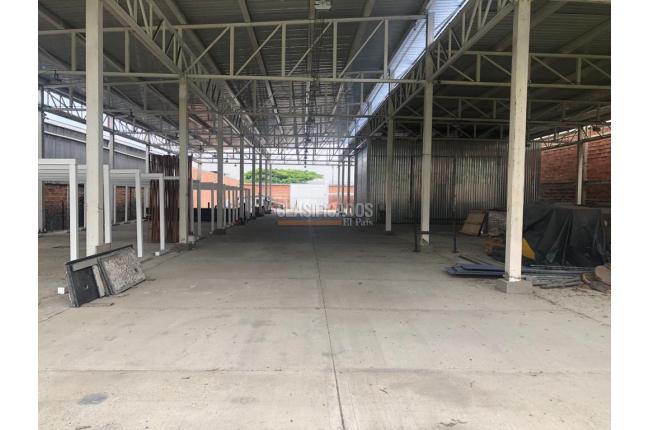 Locales y Bodegas, Venta, Yumbo - $4.800.000.000