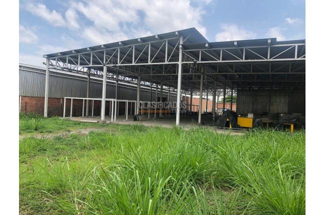 Locales y Bodegas, Venta, Yumbo - $4.800.000.000