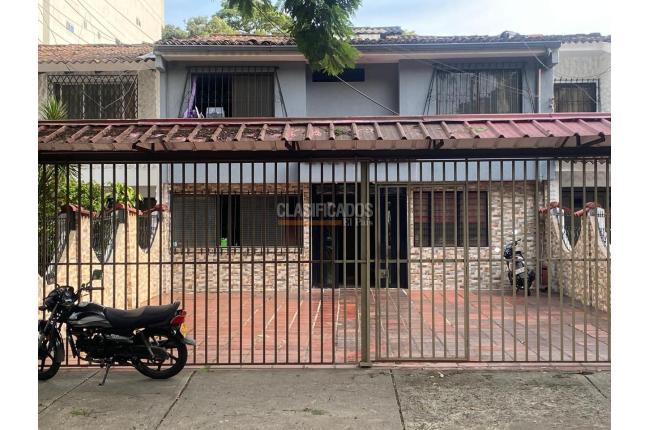 Casas, Venta en Pampalinda