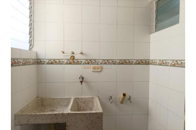 Apartamentos, Alquiler, Caney - $1.650.000