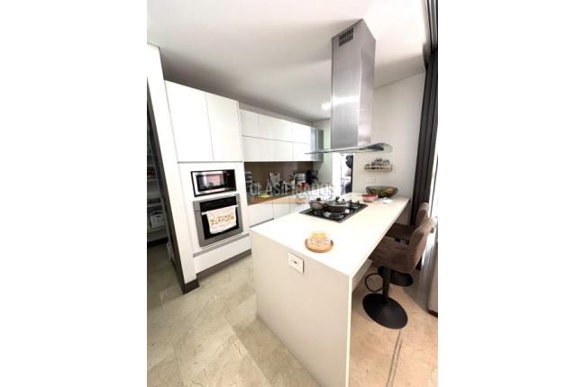 Apartamentos, Alquiler, Cristales - $8.000.000