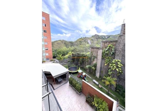 Apartamentos, Alquiler, Cristales - $8.000.000
