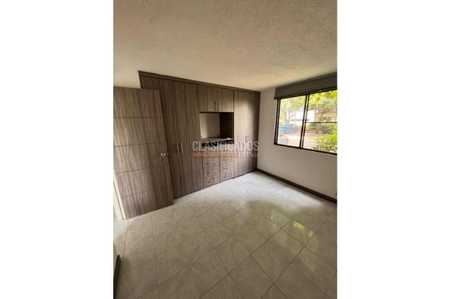 Apartamentos, Venta, Multicentro - $380.000.000