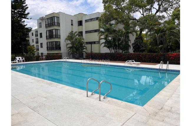 Apartamentos, Venta, Multicentro - $380.000.000