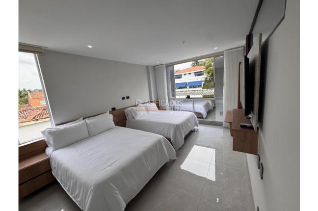 Casas, Alquiler, Ciudad Jardín - $250.000