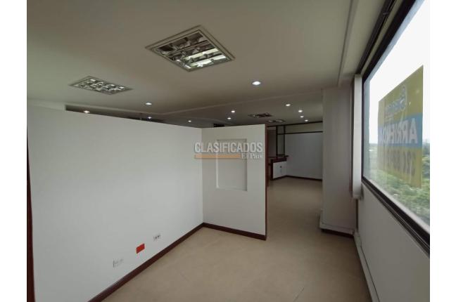 Oficinas y Consultorios, Alquiler en Chipichape