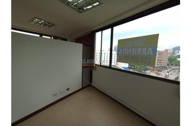 Oficinas y Consultorios, Alquiler, Chipichape - $3.900.000