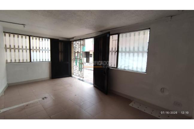 Locales y Bodegas, Alquiler, Bogotá - $1.000.000