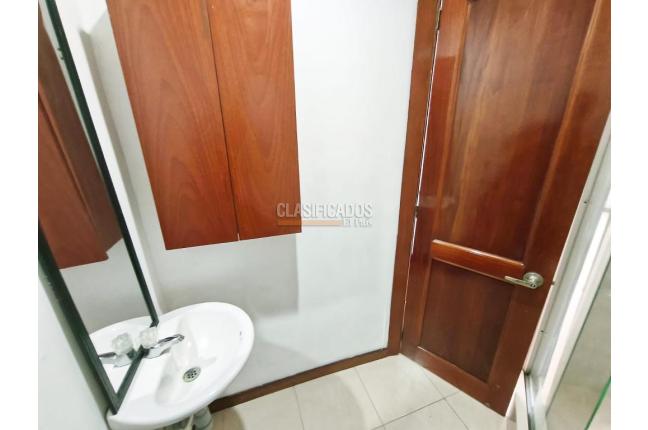 Oficinas y Consultorios, Alquiler en Pereira