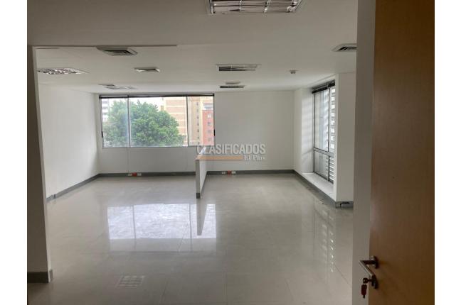 Oficinas y Consultorios, Alquiler en Santa Mónica Central