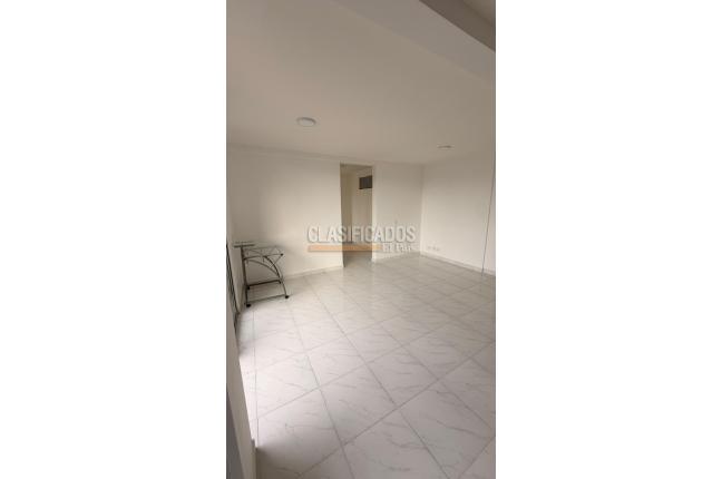 Apartamentos, Venta, Tierralinda del Lago - $225.000.000