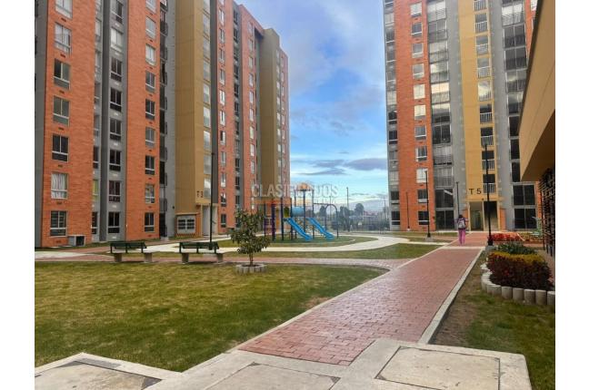 Apartamentos, Alquiler en Mosquera
