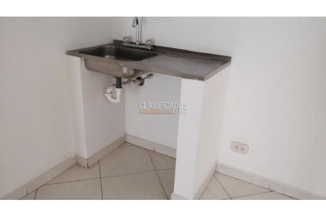 Locales y Bodegas, Alquiler, El Limonar - $1.800.000