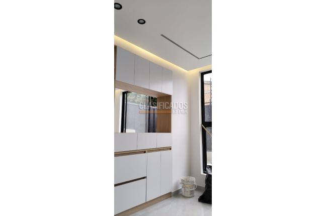 Apartaestudios, Venta, El Refugio - $295.000.000