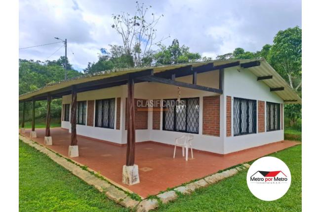 Fincas y Casas Campestres, Venta en Dagua