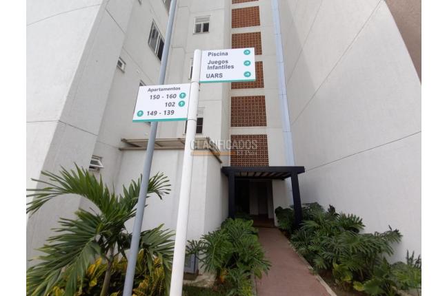 Apartamentos, Alquiler, Ciudad Pacifica - $1.400.000