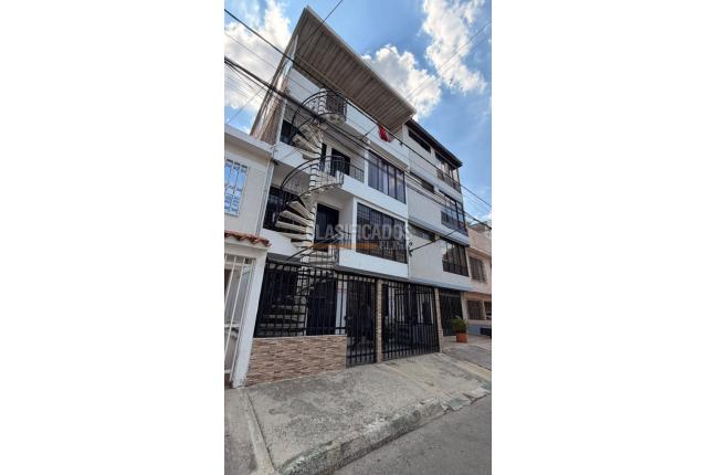 Apartamentos, Alquiler en Palmares de Guadalupe