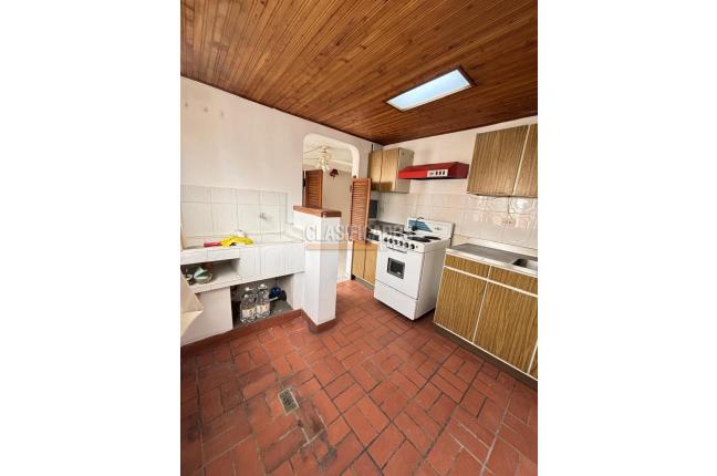 Apartamentos, Venta, Urbanización Colseguros - $180.000.000