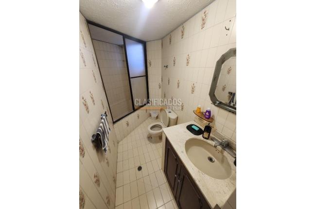 Apartamentos, Alquiler, Granada - $3.300.000