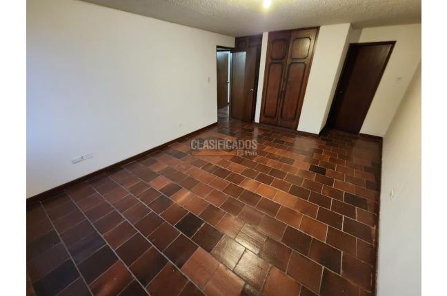 Apartamentos, Alquiler, Granada - $3.300.000