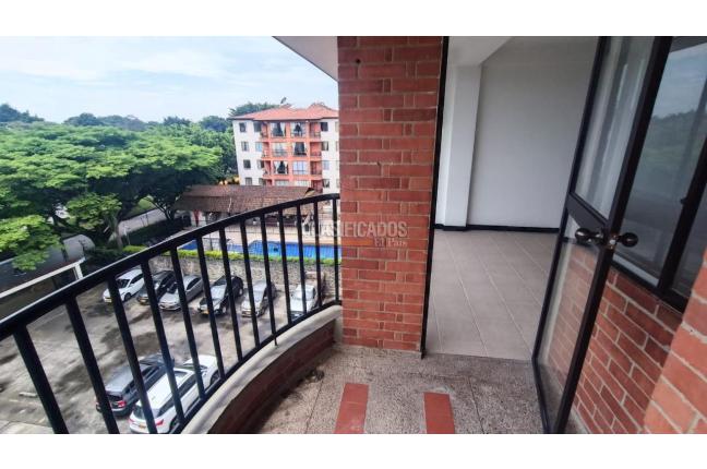 Apartamentos, Venta en El Limonar