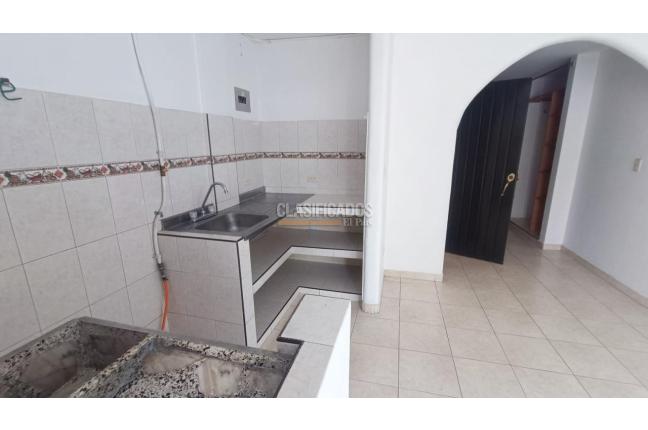 Apartamentos, Alquiler, Granada - $1.100.000