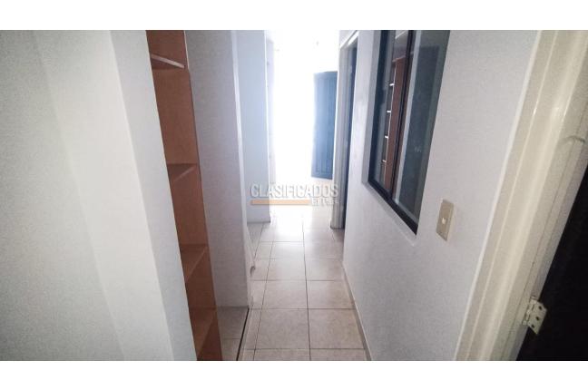 Apartamentos, Alquiler, Granada - $1.100.000