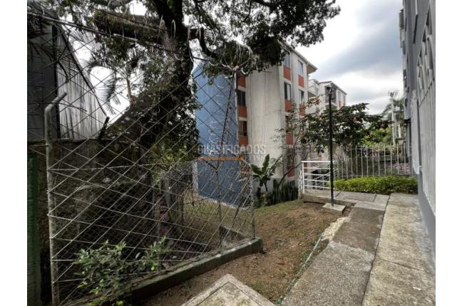 Apartamentos, Venta, Aguacatal - $174.000.000