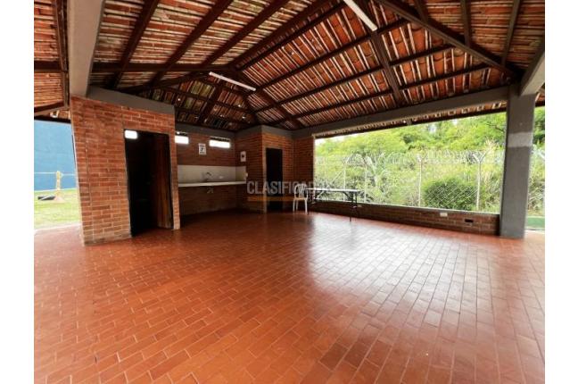 Apartamentos, Venta, Aguacatal - $174.000.000