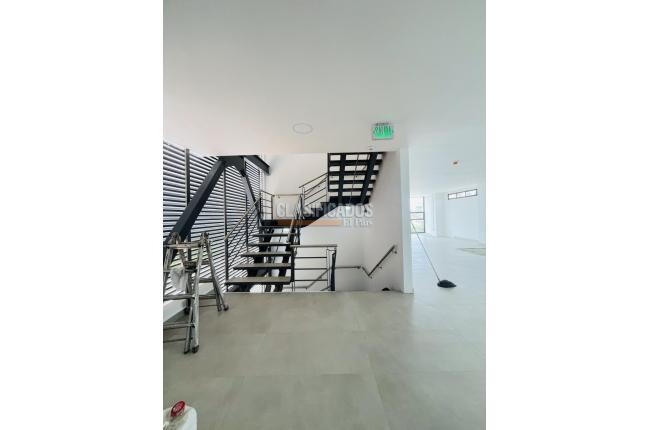 Edificios, Alquiler, Granada - $55.000.000