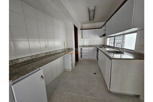 Apartamentos, Venta, Santa Teresita - $900.000.000