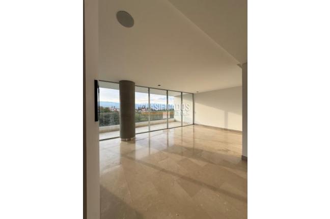 Apartamentos, Venta en Pance
