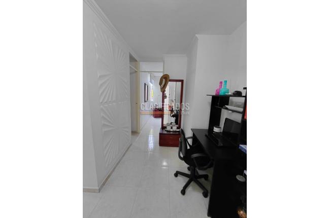 Apartamentos, Venta, La Flora - $295.000.000
