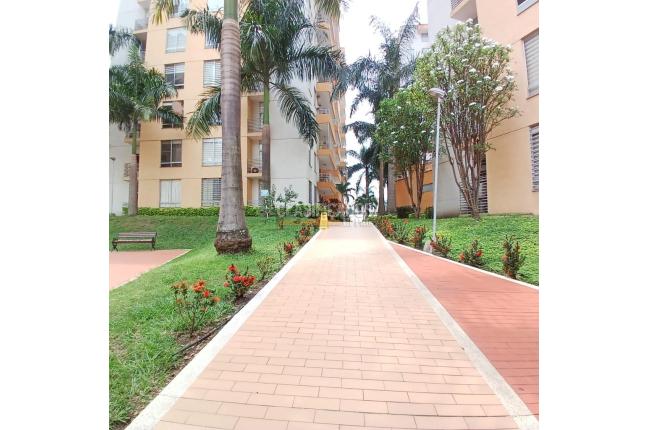 Apartamentos, Alquiler, La Flora - $3.100.000