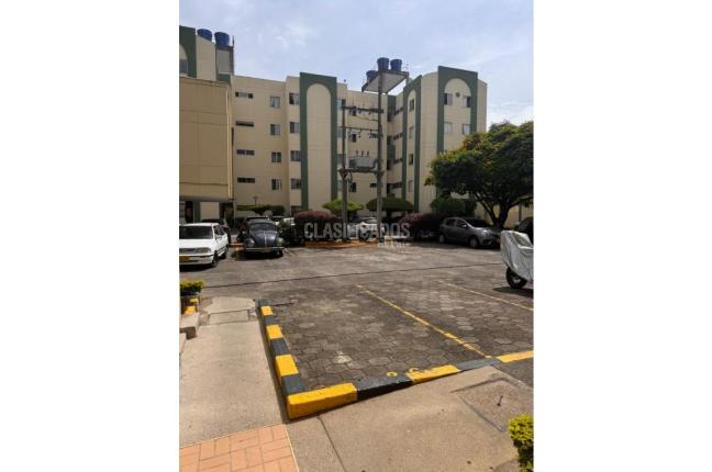 Apartamentos, Venta, El Refugio - $330.000.000