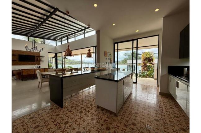 Fincas y Casas Campestres, Venta, Calima (Darién) - $3.900.000.000