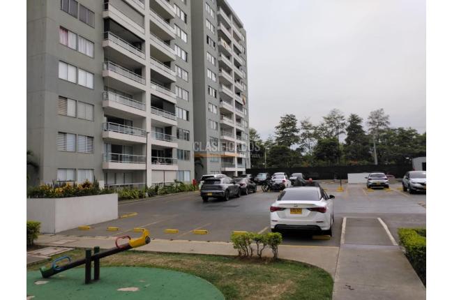 Apartamentos, Venta en Valle del Lili
