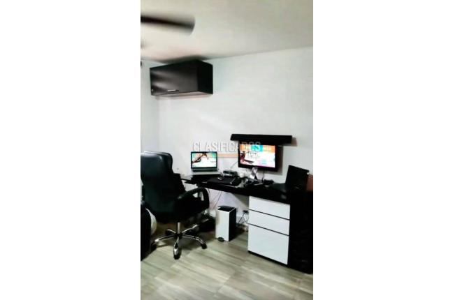 Casas, Venta, Prados del Norte - $1.100.000.000