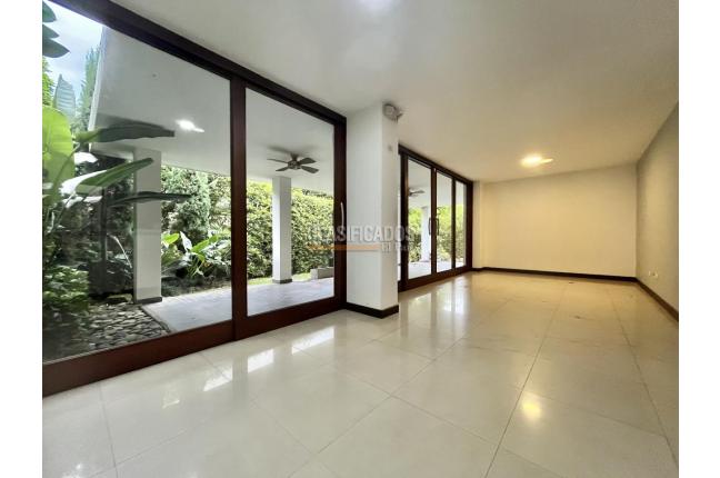 Casas, Venta en Pance