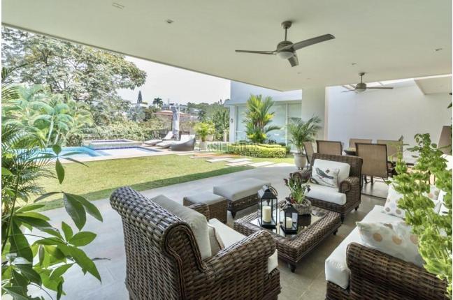 Casas, Venta en Altos de Ciudad Jardín