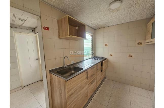 Apartamentos, Venta, Álamos - $260.000.000