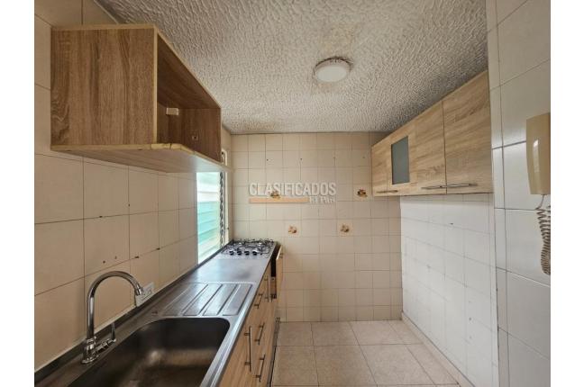 Apartamentos, Venta, Álamos - $260.000.000