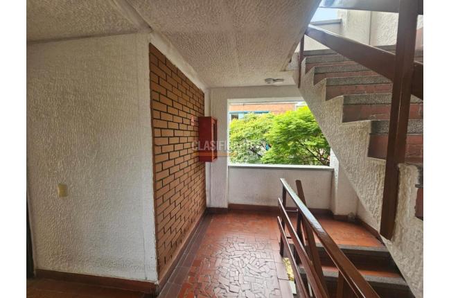 Apartamentos, Venta, Álamos - $260.000.000