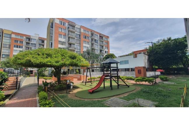 Apartamentos, Venta en Valle del Lili
